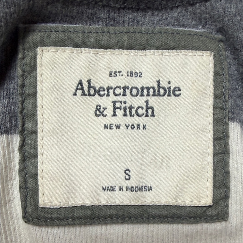 Abercrombie & Fitch Gray and Cream Striped Tank - Picture 2 of 6